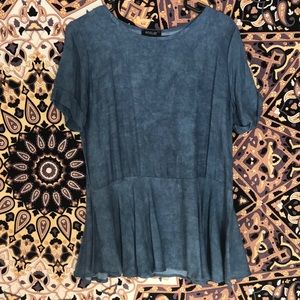Light Chambray Relaxed Peplum Top